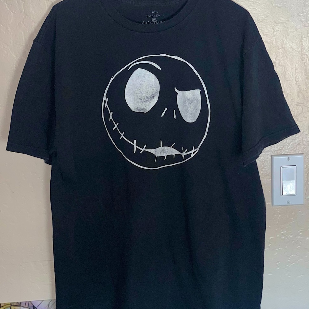 Vintage Disney T-shirt, XL size, black and white coloring.